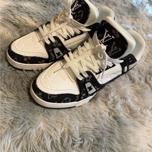 Louis Vuitton Monogram White and Black Trainers